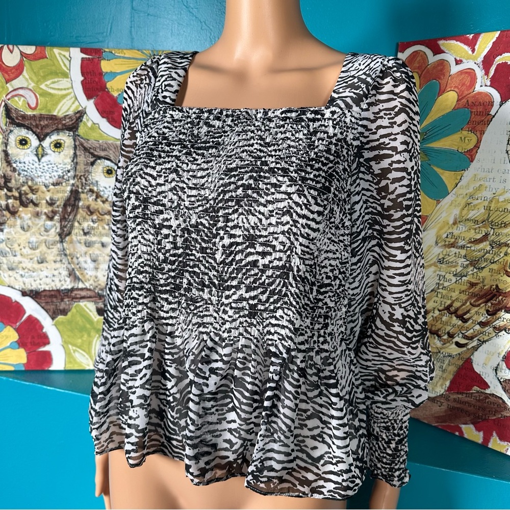 Nine West‎ Peplum Blouse Square Smocked Neck Lined White Black Women Size M - Picture 5 of 8